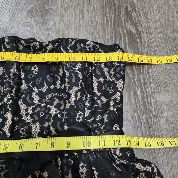 Black Lace Neiman Marcus dress - Picture 7 of 8